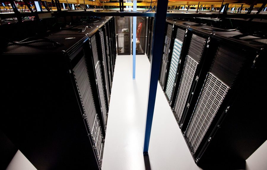 Data hall aisle